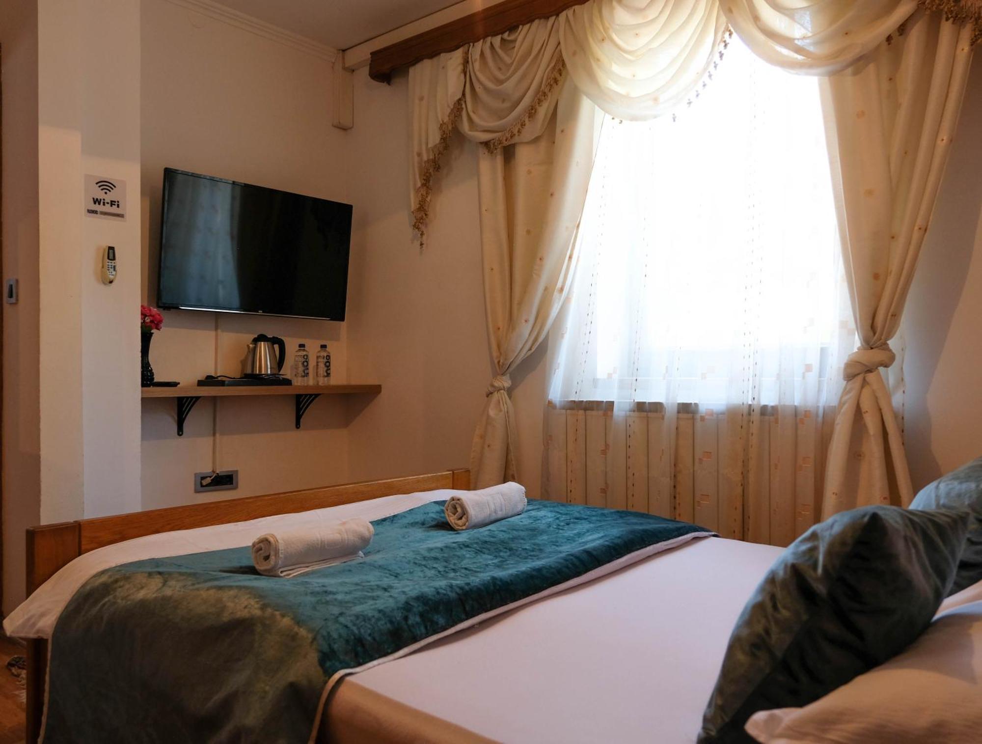 サラエヴォ ベッド＆ブレックファースト ビエクニカ Bed & Breakfast エクステリア 写真